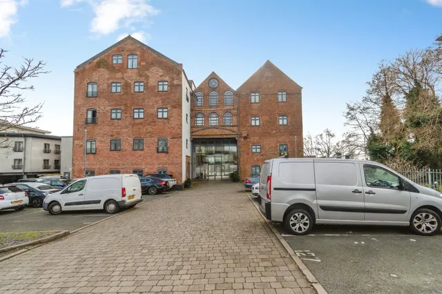 Wolverhampton Street, Walsall, WS2, photo 1