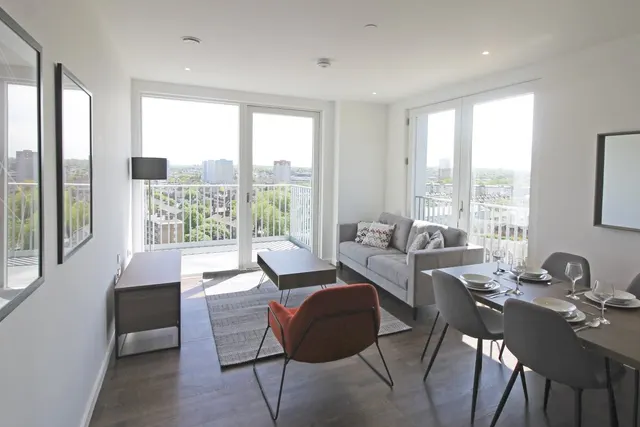 Photo 3 — Deptford Landings, 31 Waterline Way, Deptford, London, SE8