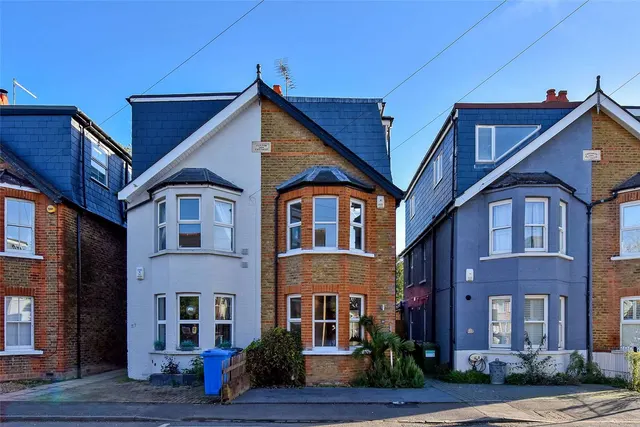 Albany Road, Old Windsor, SL4, photo 1