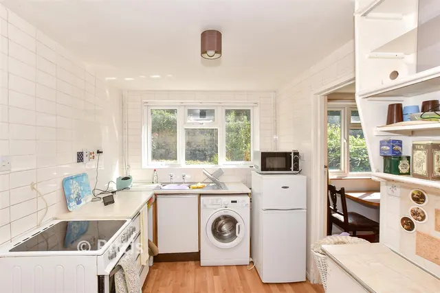 Spindlers Road, Ventnor, PO38, photo 2