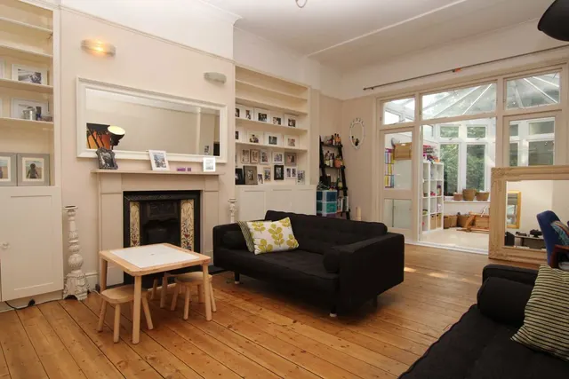 Park Road North, W4, photo 2