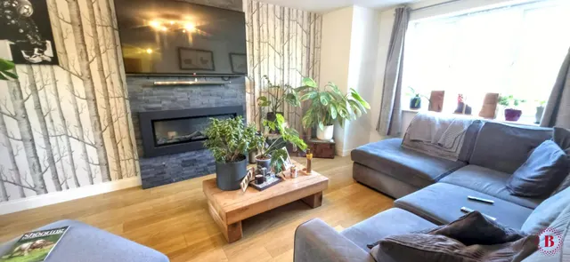 Southwick Drive, Tamworth, B77, photo 2