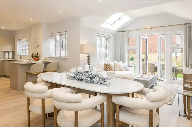 Photo 3 — Millet Road, Finchwood Park, Wokingham, Berkshire, RG40 4BH