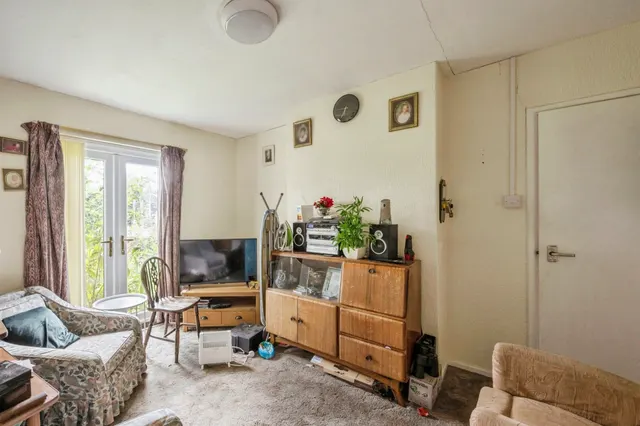 Photo 2 — Morley Place, Conisbrough, Doncaster