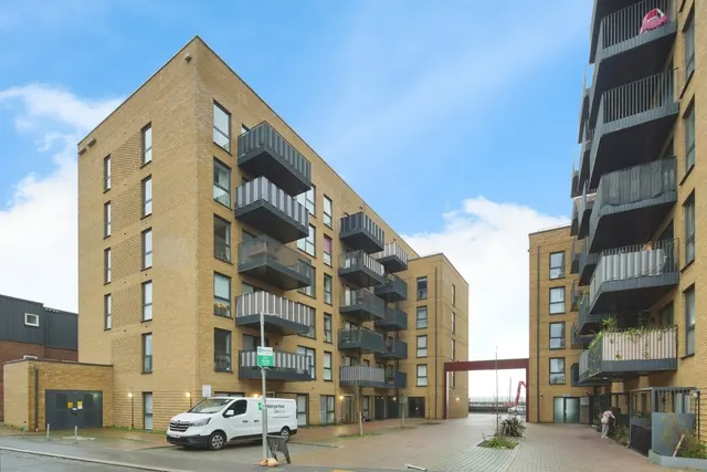 Clarendon Place, Portslade, BN41, photo 1
