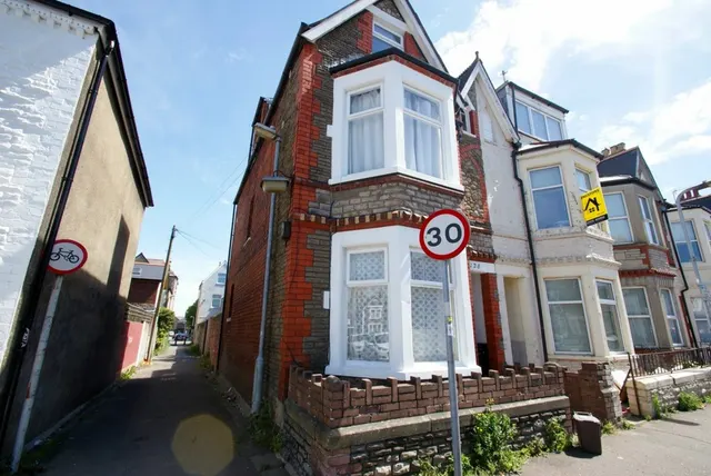 Cottrell Road, Roath, CF24, photo 1
