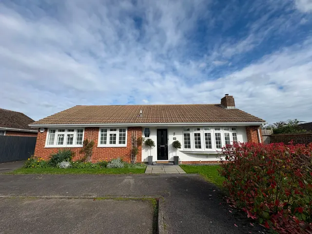 Balmoral, Cranbrook Drive, Maidenhead, Berkshire, photo 1