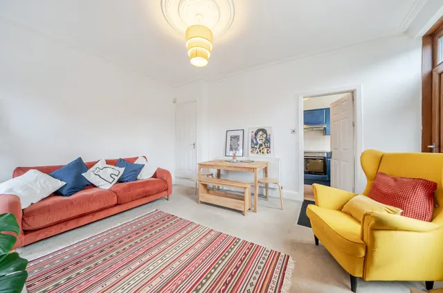 Pembroke Road, Pudsey, LS28, photo 3