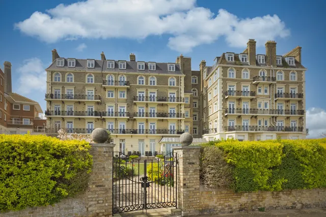 Queens Gardens, Broadstairs, CT10, photo 1