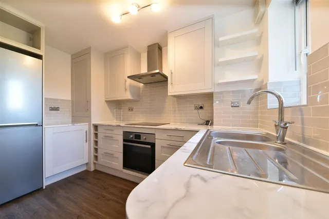 Photo 3 — Prestatyn Close, Stevenage, Herts, SG1 2AL