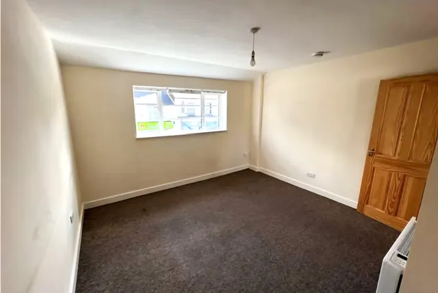 Photo 3 — Bond Street Court, SPALDING