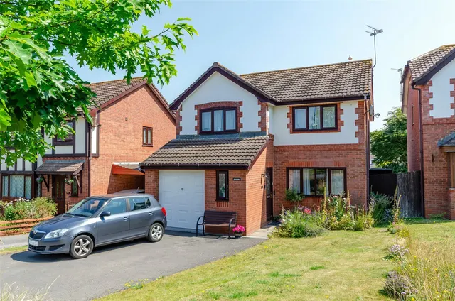 Beaumaris Drive, Llandudno, LL30, photo 1