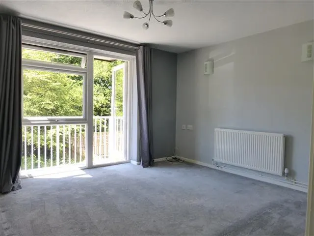 Blenheim Way, SG2, photo 1