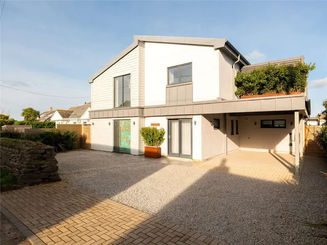 Windmill, Padstow, Cornwall, PL28 8RY, photo 1