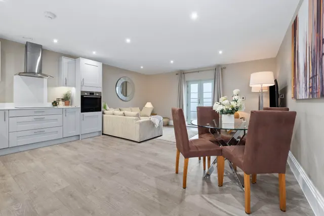 Photo 3 — Windrush Heights, Burford, OX18 4DL