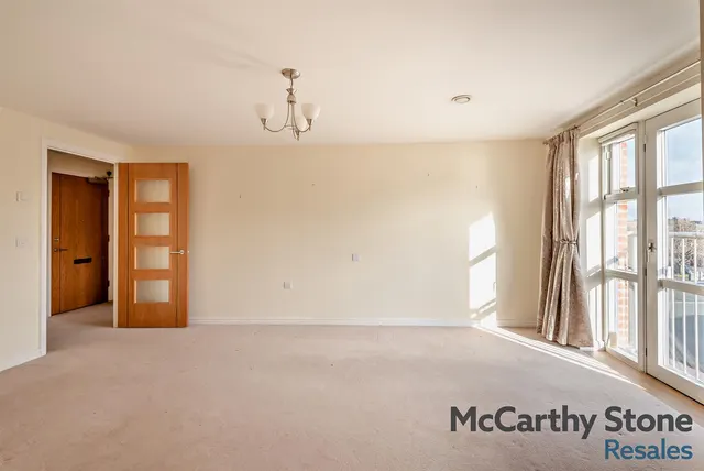New Road, Basingstoke, RG21, photo 2