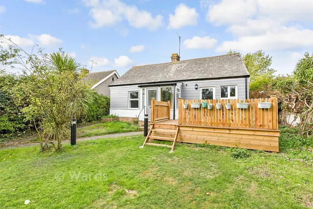 2 bedroom house, Glenbervie Drive, Beltinge, CT6