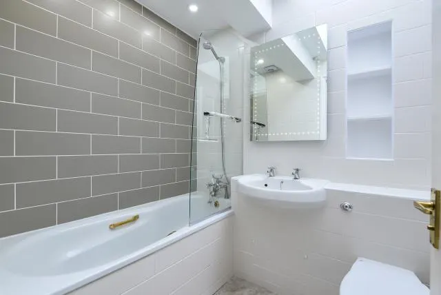 Marlborough Road, Richmond, TW10, photo 3