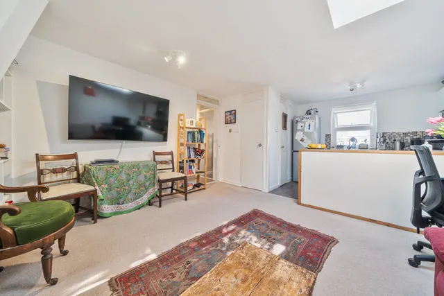 Pickworth Close, SW8, photo 2