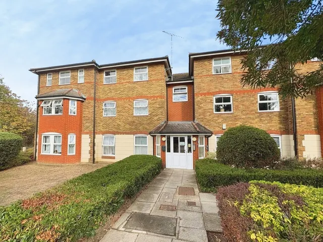Wingate Court, Aldershot, GU11, photo 1