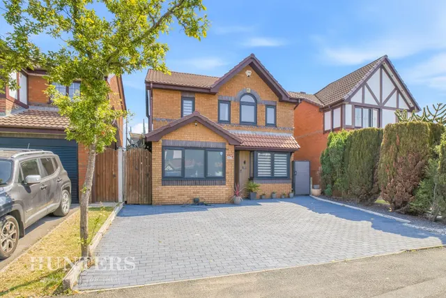 Simkin Way, Oldham, photo 1