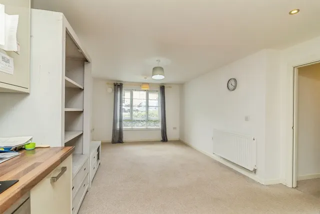 Bunkers Crescent, Bletchley, MK3, photo 3