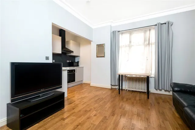 Hallam Street, Marylebone, W1W, photo 2