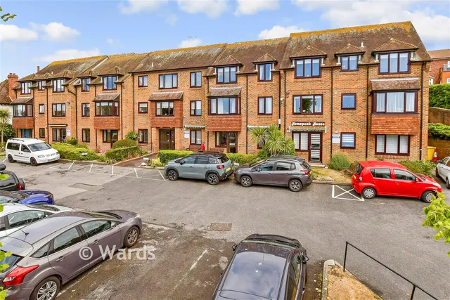 Bartholomew Street, Hythe, CT21, photo 1