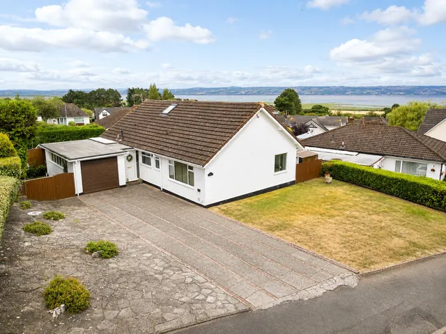 Delavor Road, Heswall, CH60, photo 1