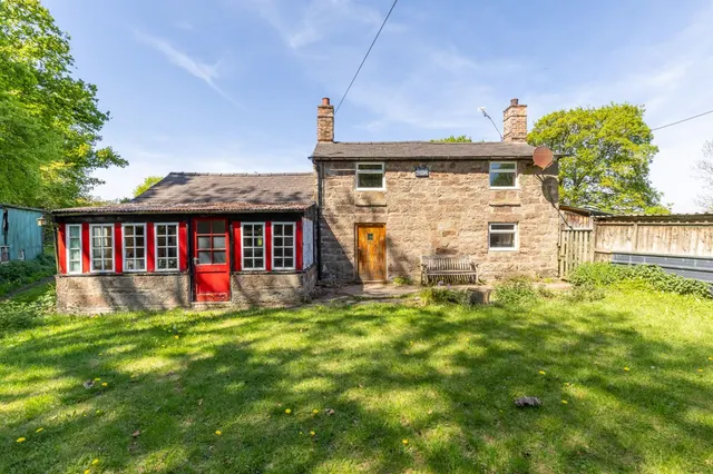 Bunbury, Tarporley, photo 2