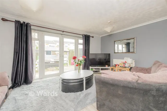 Courtfield Avenue, Lordswood, ME5, photo 2