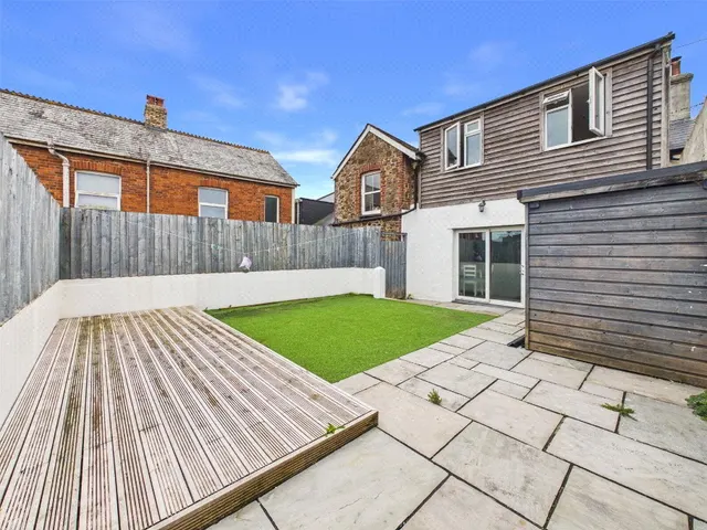 Chapel Street, Holsworthy, EX22, photo 1