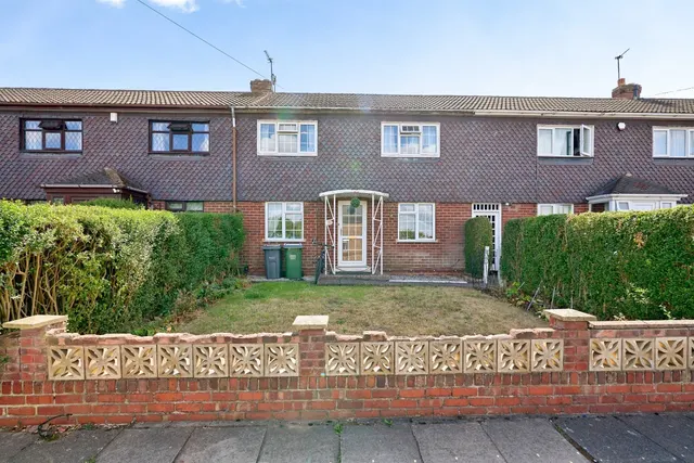 Schofield Avenue, West Bromwich, B71, photo 1
