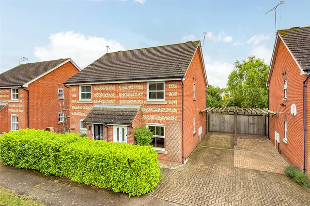 Puddingstone Drive, St Albans, Hertfordshire, AL4 0GX, photo 1