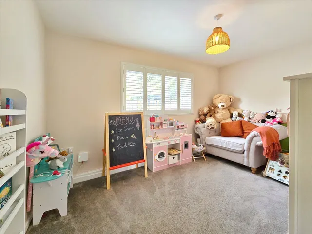 Fernhill Way, Stacksteads, OL13, photo 3