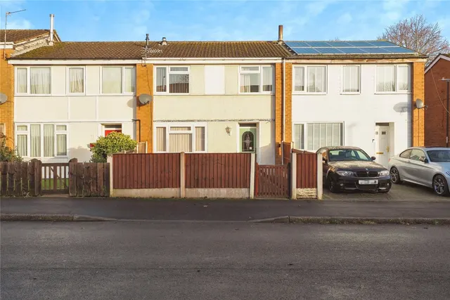 Sumburgh Road, Clifton, Nottingham, NG11, photo 1