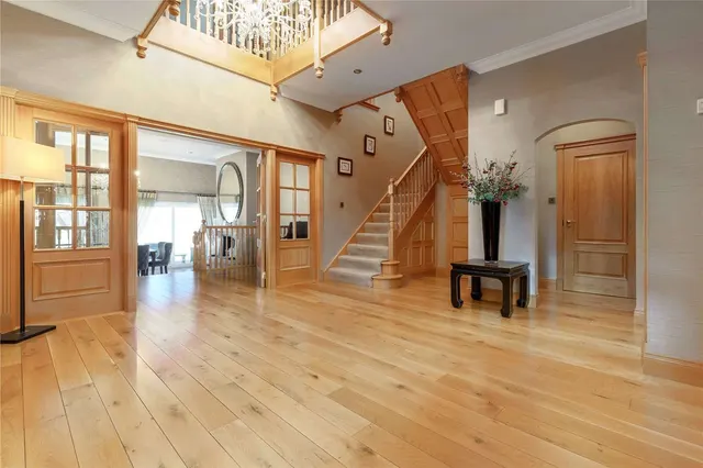 Photo 3 — Oakwood, 4 The Avenue, West Glen Road, Kilmacolm, PA13 4PW