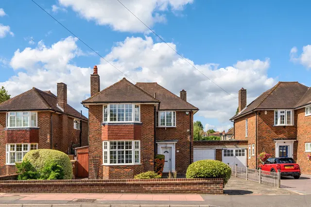 Addington Road, West Wickham, BR4, photo 1