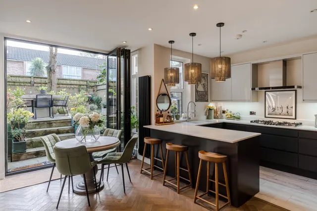 Priory Road, West Hampstead, NW6, photo 1