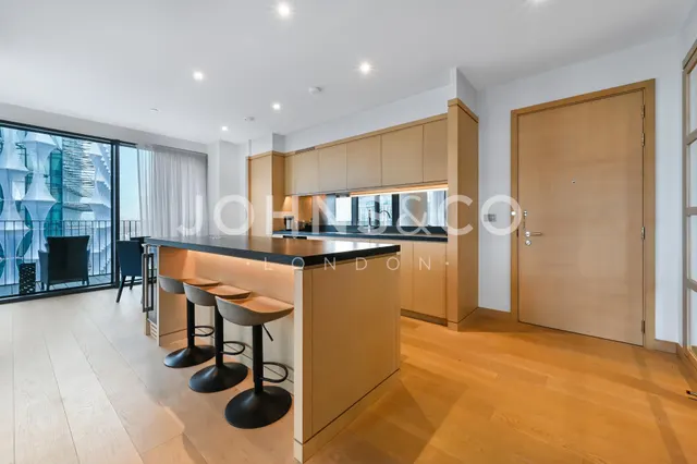 Embassy Gardens, London, SW11, photo 2
