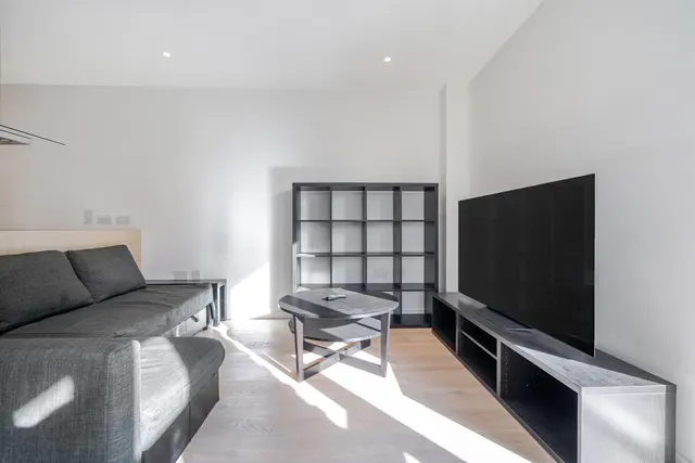 Bardsley Lane, SE10, photo 3
