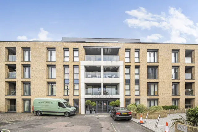 1 Landau Apartments, 72 Farm Lane, London, photo 1