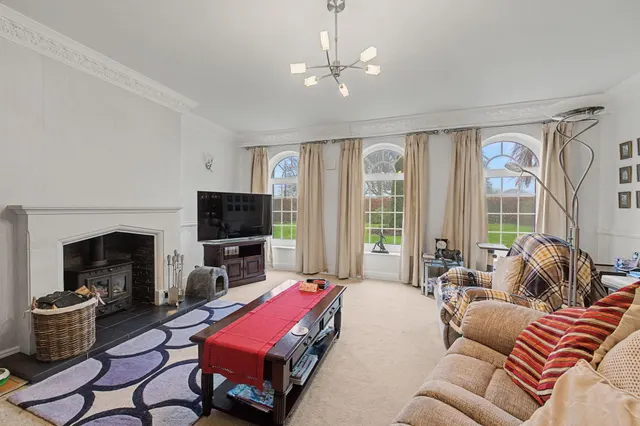 Mavis Enderby, Spilsby, PE23, photo 3