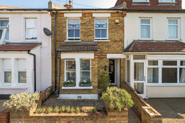 Gaitskell Road, London, SE9, photo 1
