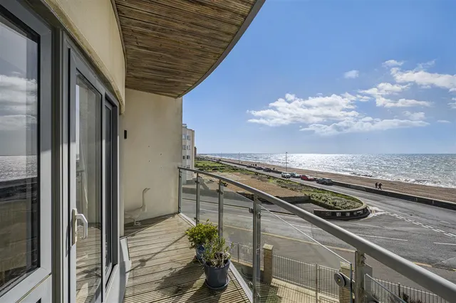 Dane Road, Seaford, photo 2