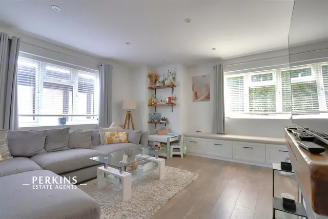 Millet Road, Greenford, UB6, photo 2