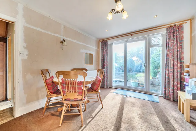 Earls Crescent, Harrow, HA1, photo 3