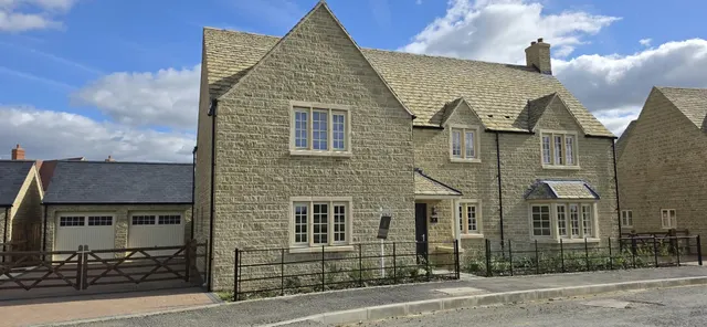Ampney Meadows, Down Ampney, GL7, photo 1