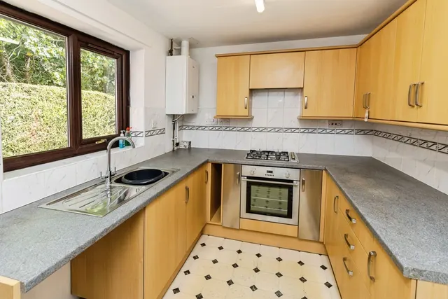 Pont Yr Afon, Pen-y-Cae, LL14, photo 3