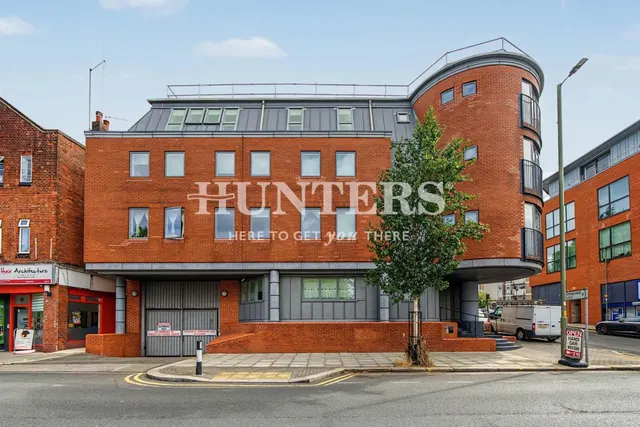 Photo 3 — Ostro House, Finchley Road, London, NW2